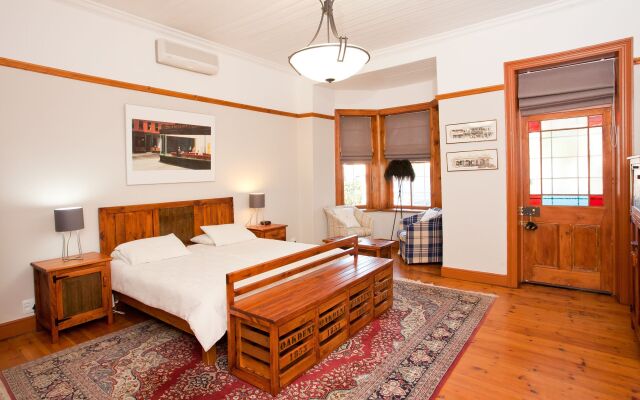 Oakdene Guest House