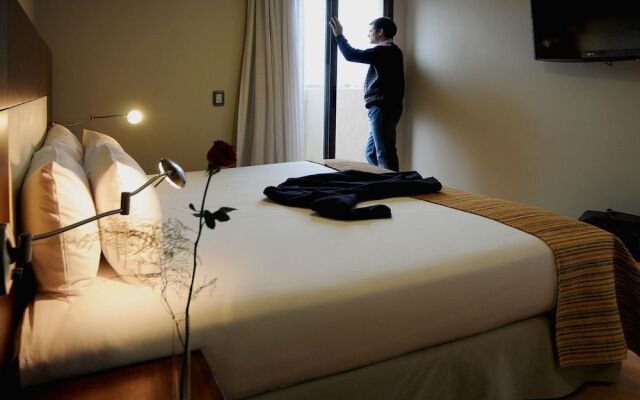 Del Bono Suites