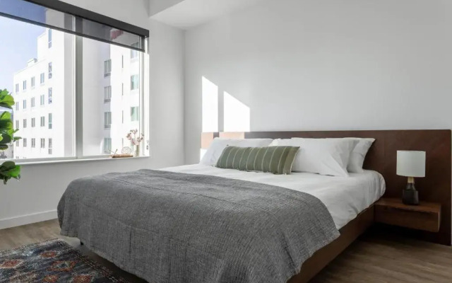 Mint House Nashville – The Gulch – Division St