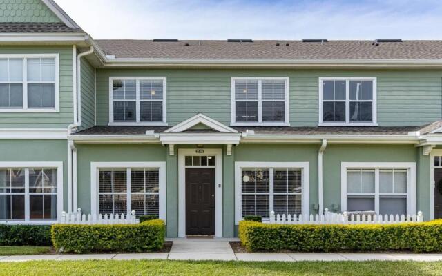 Spectacular 3bd/2ba Townhouse close to Disney