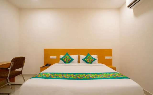 Treebo The Living Tree Khairatabad