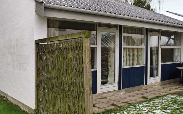 Peaceful Holiday Home in Væggerløse near Sea