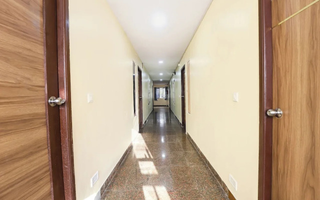 Fabhotel Gt Galaxy Park