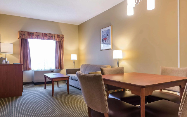 Quality Inn & Suites