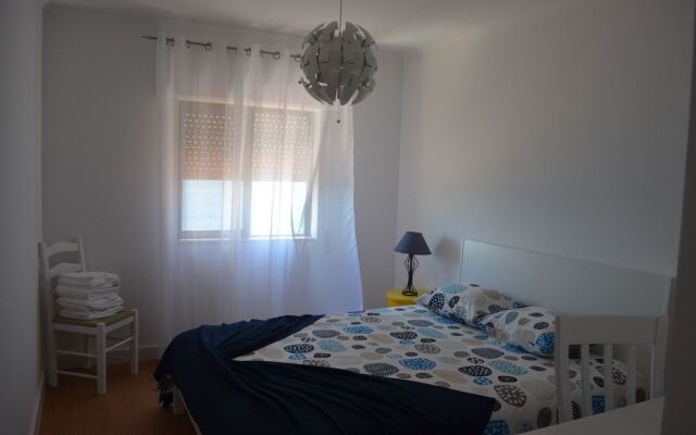 Lila's Beach Apartment