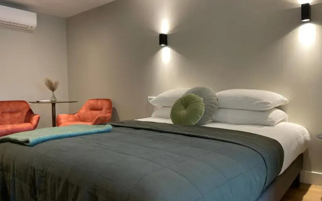 Hotel-restaurant "Lely"