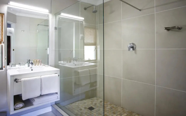 Protea Hotel by Marriott Oudtshoorn Riempie Estate