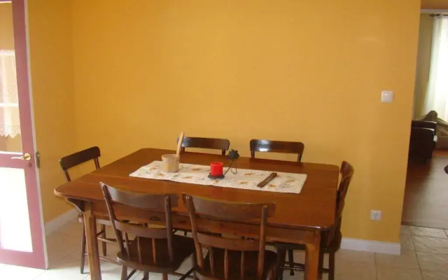 Casa das Pedras Altas