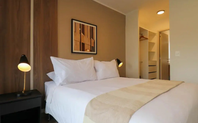 w Comfy 2BR w Balcony Near Larcomar