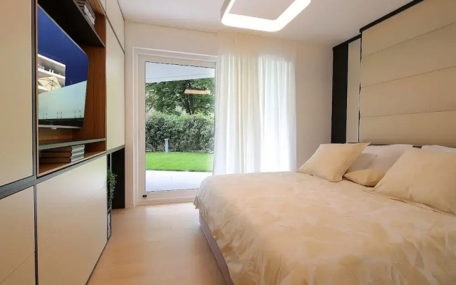 Designed Apartment with Swimming Pool