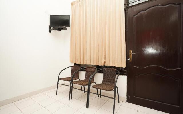 OYO 485 Marcello Residence