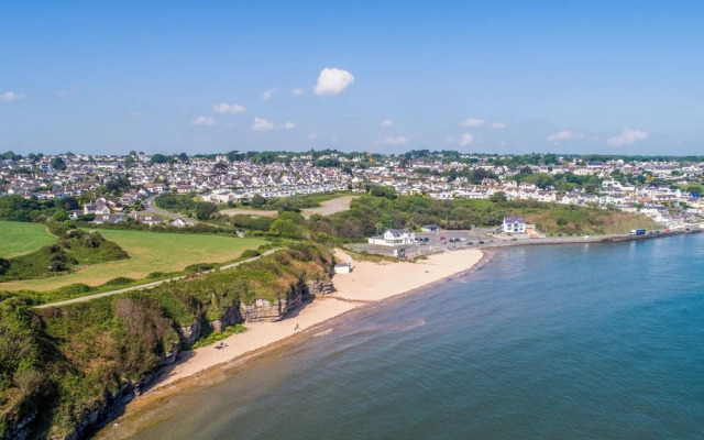 Ynys Uchaf
