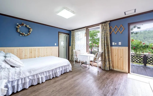 Samcheok Garden Pension