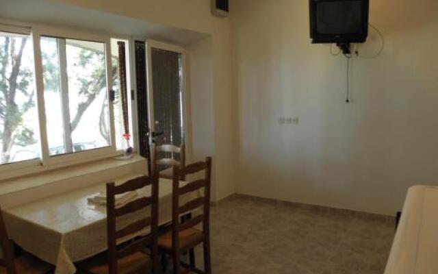 House Lumbarda (876)