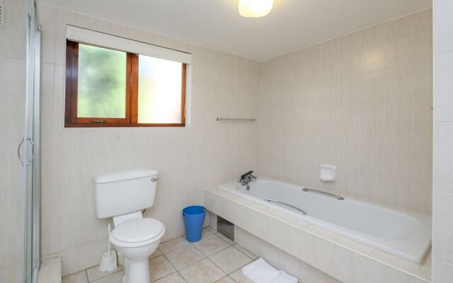 San Lameer Villa Rentals 10307