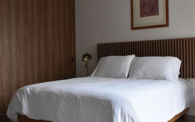 Tanat Art Hotel