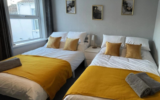 Admiral Blake Guest House