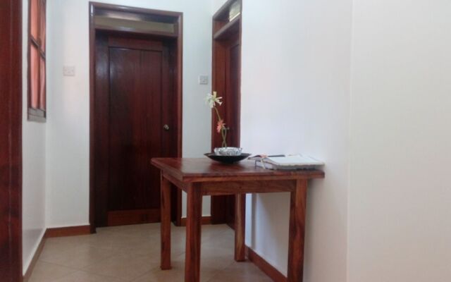 Ziso Home - Adults Only