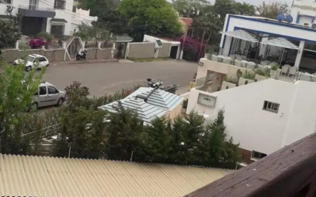 Studio de luxe avec piscine