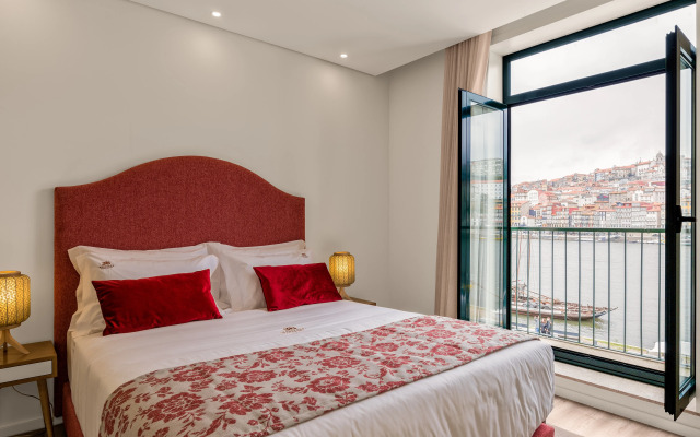 296 Heritage Apartments