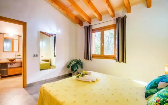 Charming Country House Es Puchet in Buger