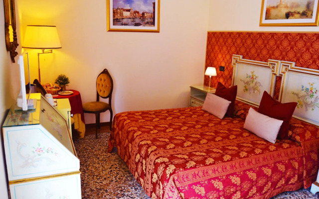 Venice Lion Residence - Vespucci