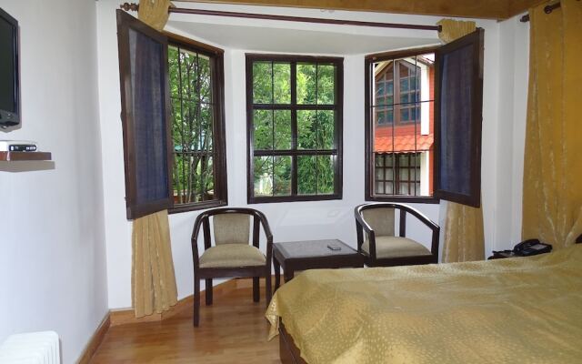 Manla Homes Resort Mashobra