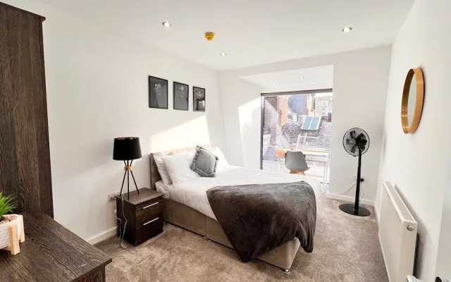 Elegant Stay in Irwell Chambers