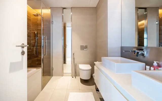 DHH Bluewater Island Building 2 Sea View