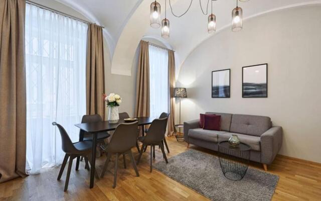 Vienne City Apartment Crown 6