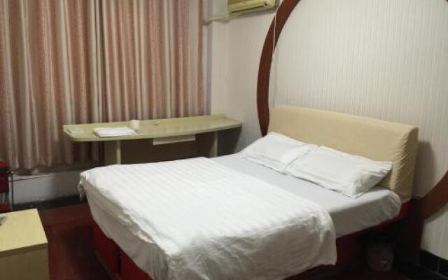Long Quan Hostel