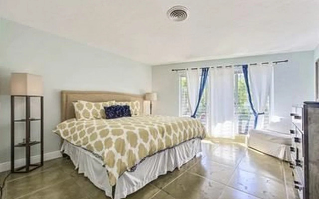 Salty Bungalow Beach Rentals