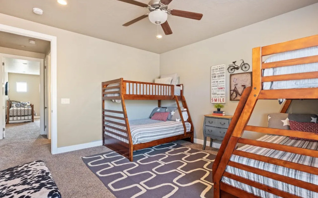 Zion's Edge 4 Bedroom Townhouse