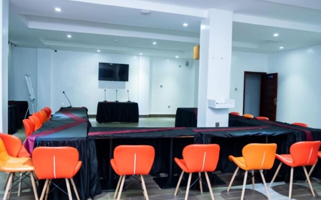 Centric Hotel