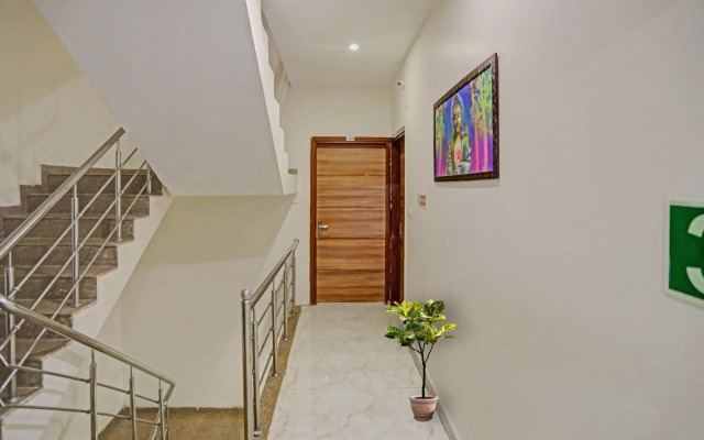 OYO Flagship 70339 Hotel Smile Residency