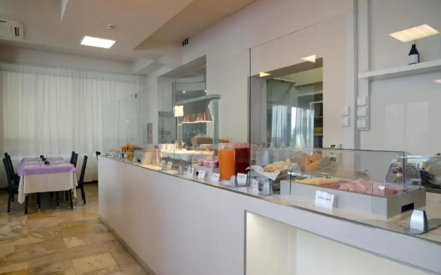 Hotel Excelsior