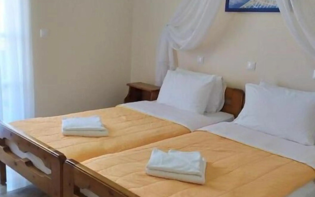 Villa Nikos Karamolegos