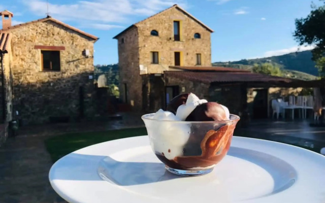 Le Querce Farmhouse