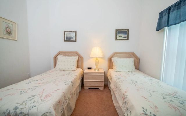 1114 4-bed Pool Home, Liberty Village Kissimmee