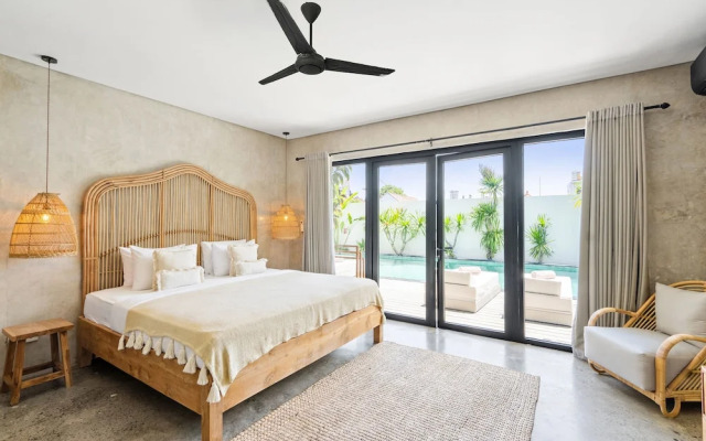 Abu Villa by Betterplace