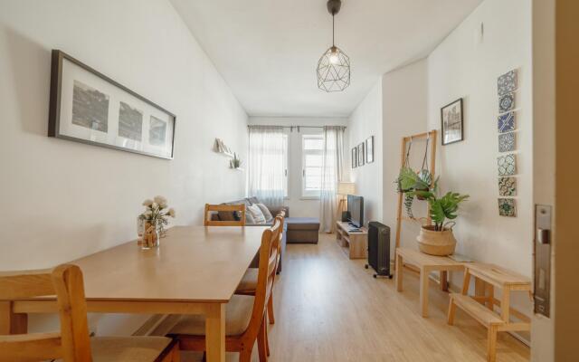 Alegria Flat IN City Center With Elevator