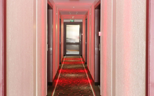 Brit Hotel Granville