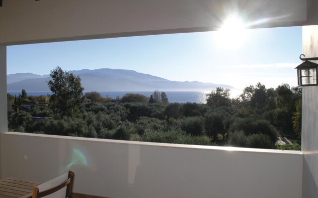 Nice Home in Skaloma Nafpaktos With Wifi and 4 Bedrooms