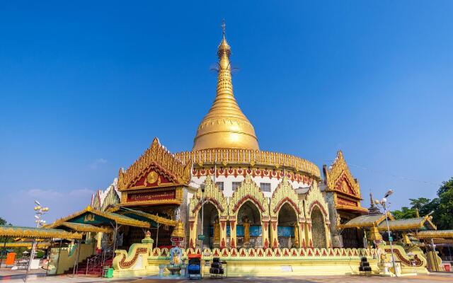 Mercure Yangon Kaba Aye