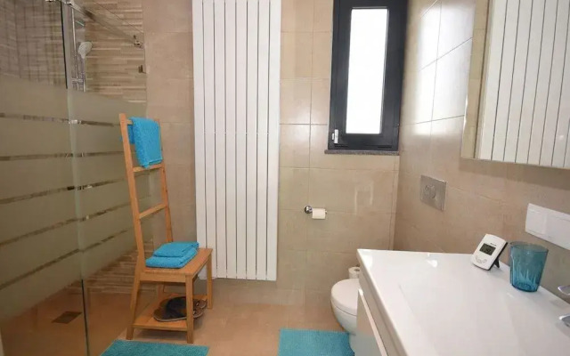 Villa in Alcobaca With Private Pool