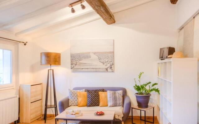 #5 Flower Markets Place 1Min to beach & Saleya