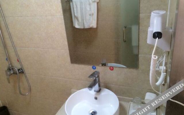 周口云主题酒店