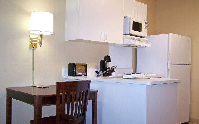 Extended Stay America Suites Minneapolis Maple Grove