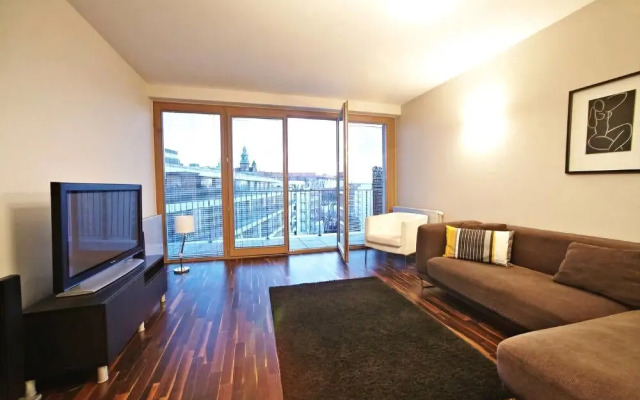 Penguin Rooms - Wawel Castle