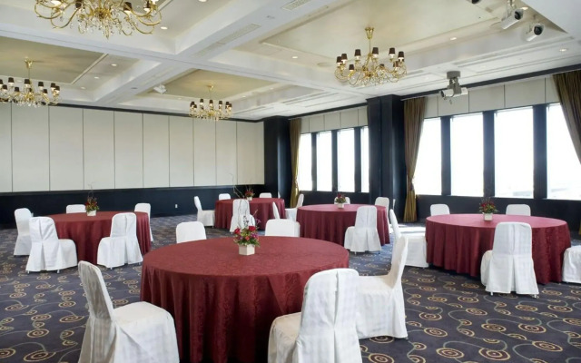 Kanku Izumiotsu Washington Hotel